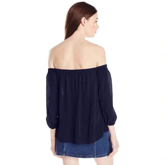 White Floral Embroidered Off Shoulder Navy Blouse - Picture 7 of 7